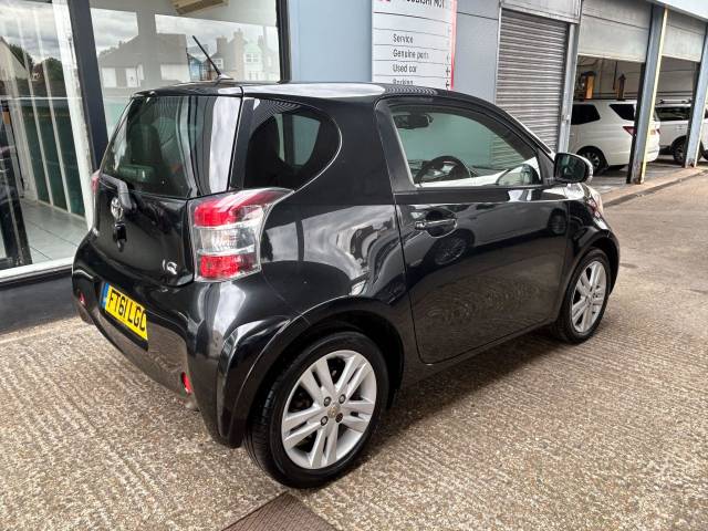 2011 Toyota iQ 1.33 Dual VVT-i 3 3dr
