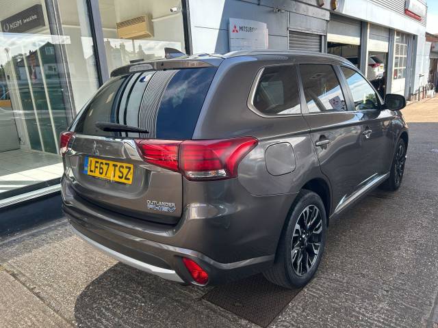 2017 Mitsubishi Outlander 2.0 PHEV 4h 5dr Auto